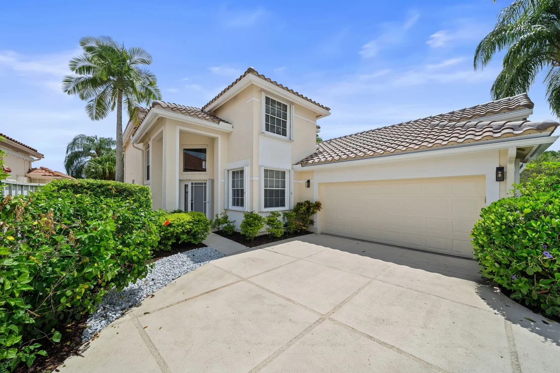Photo of 232 Eagleton Lake Boulevard