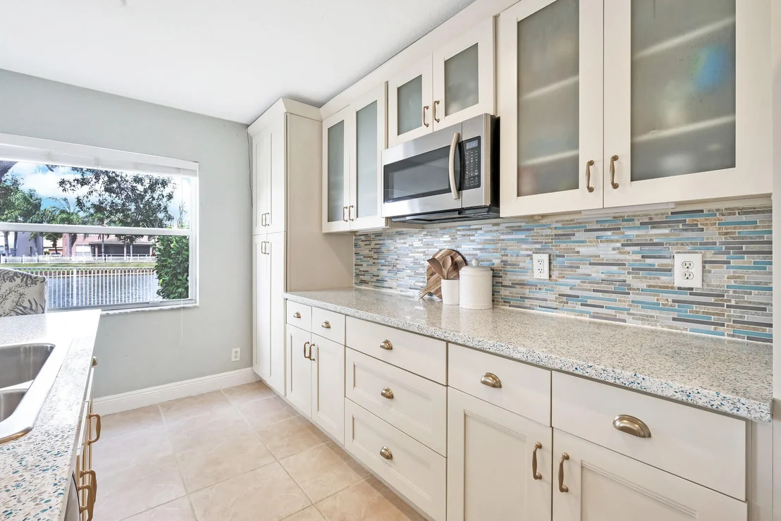 Photo of 6109 Spring Isles Boulevard
