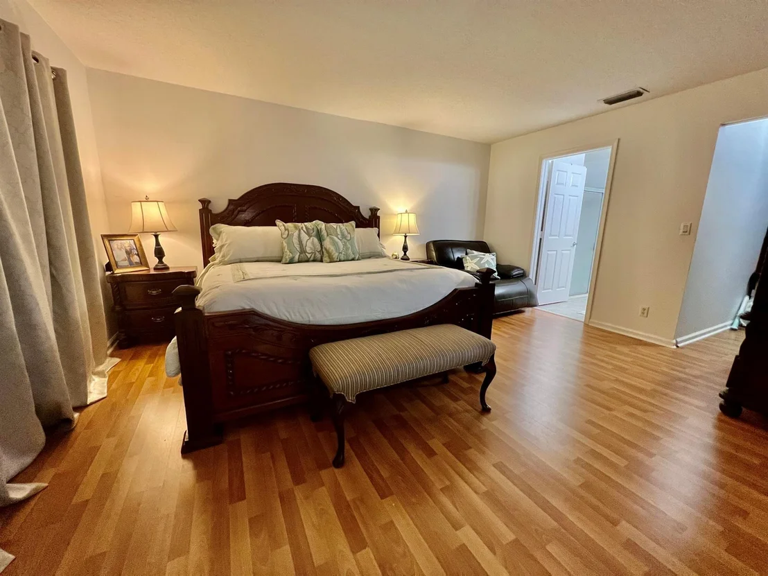 Photo of 1063 Salmon Isle