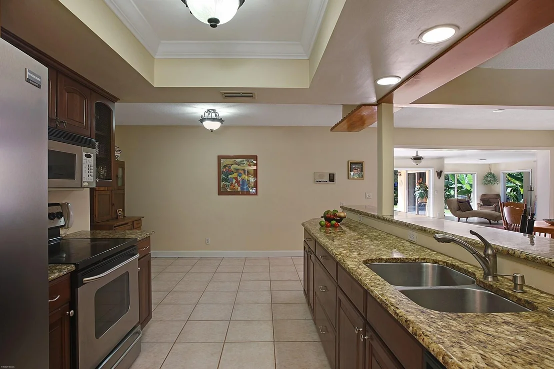 Photo of 9500 SE Point Terrace