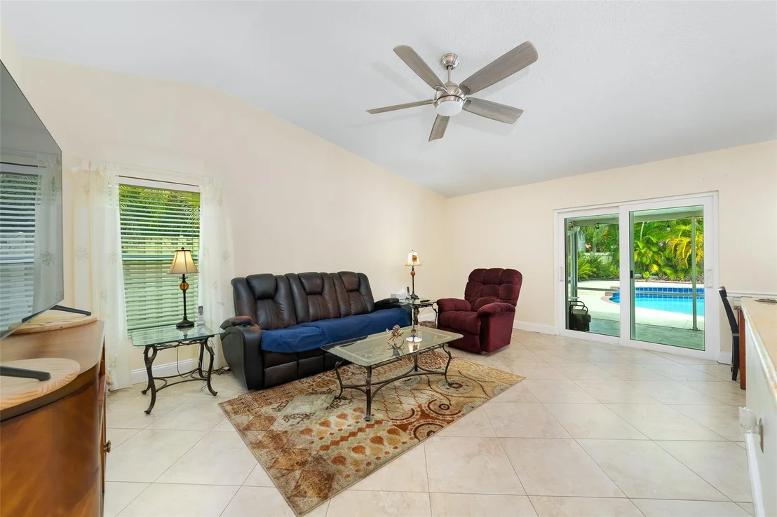 Photo of 1211 White Stone Way