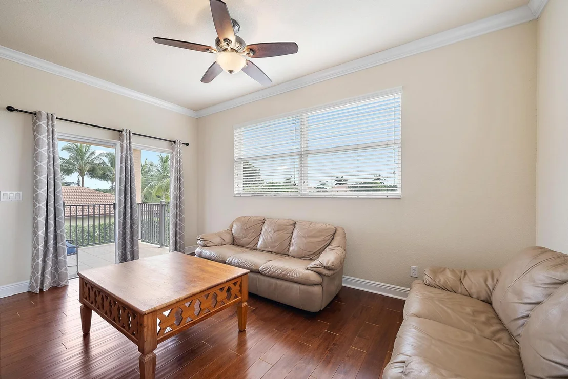 Photo of 168 Manor Circle