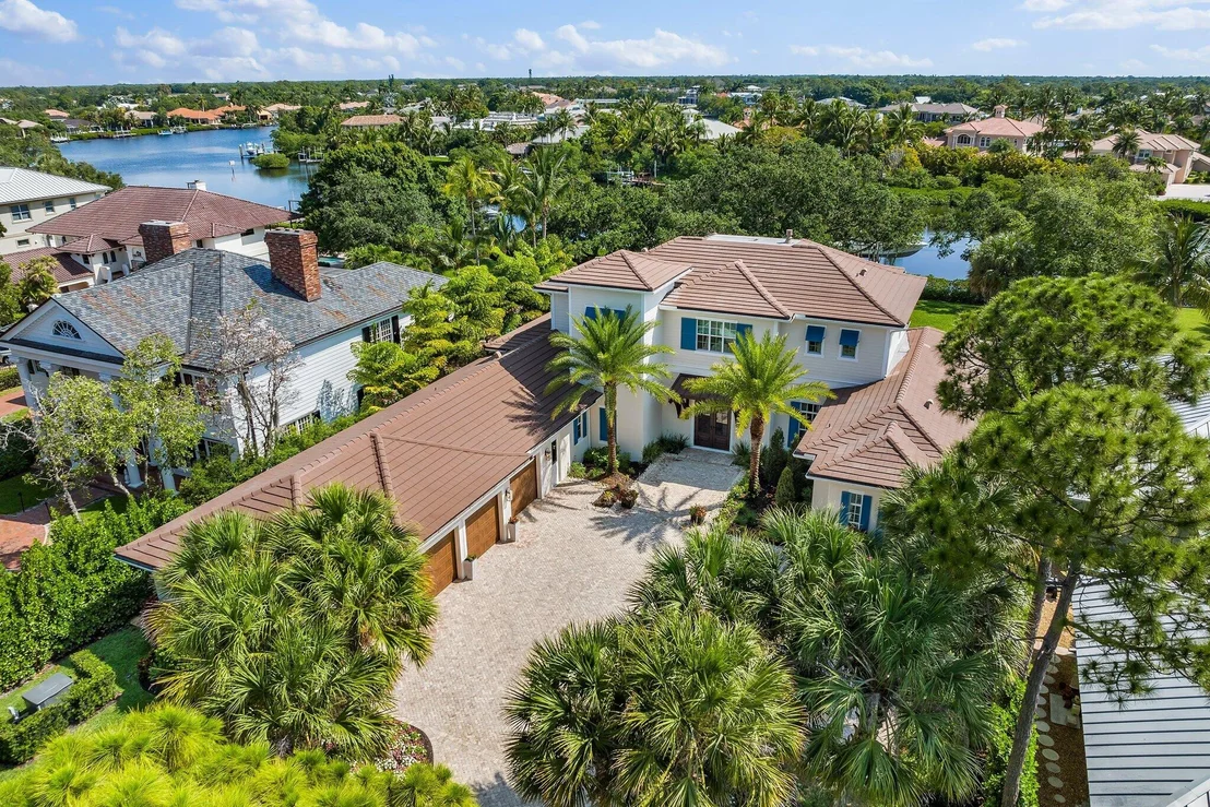 Photo of 19163 SE Jupiter River Drive