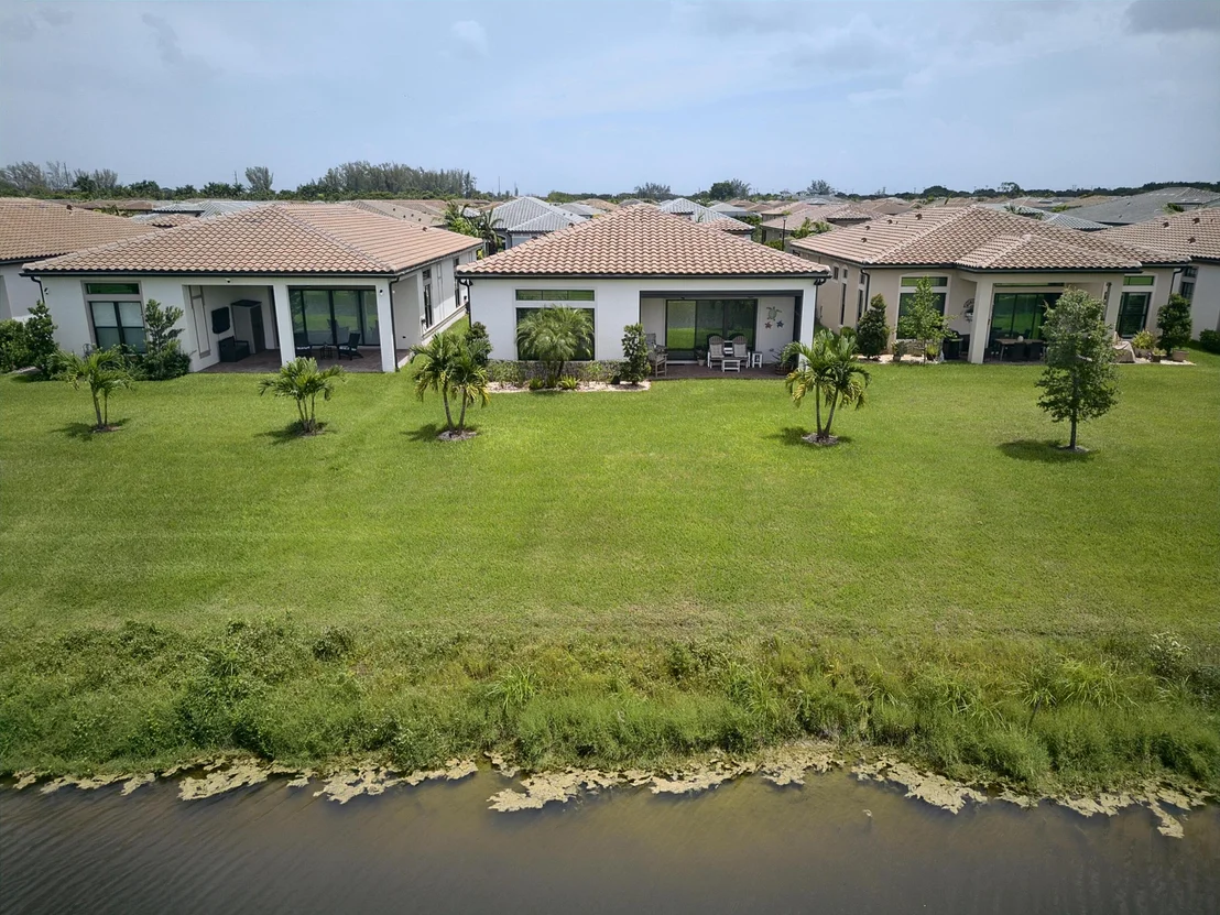 Photo of 8047 JUNIPER Drive
