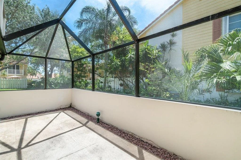 Photo of 242 Seabreeze Circle