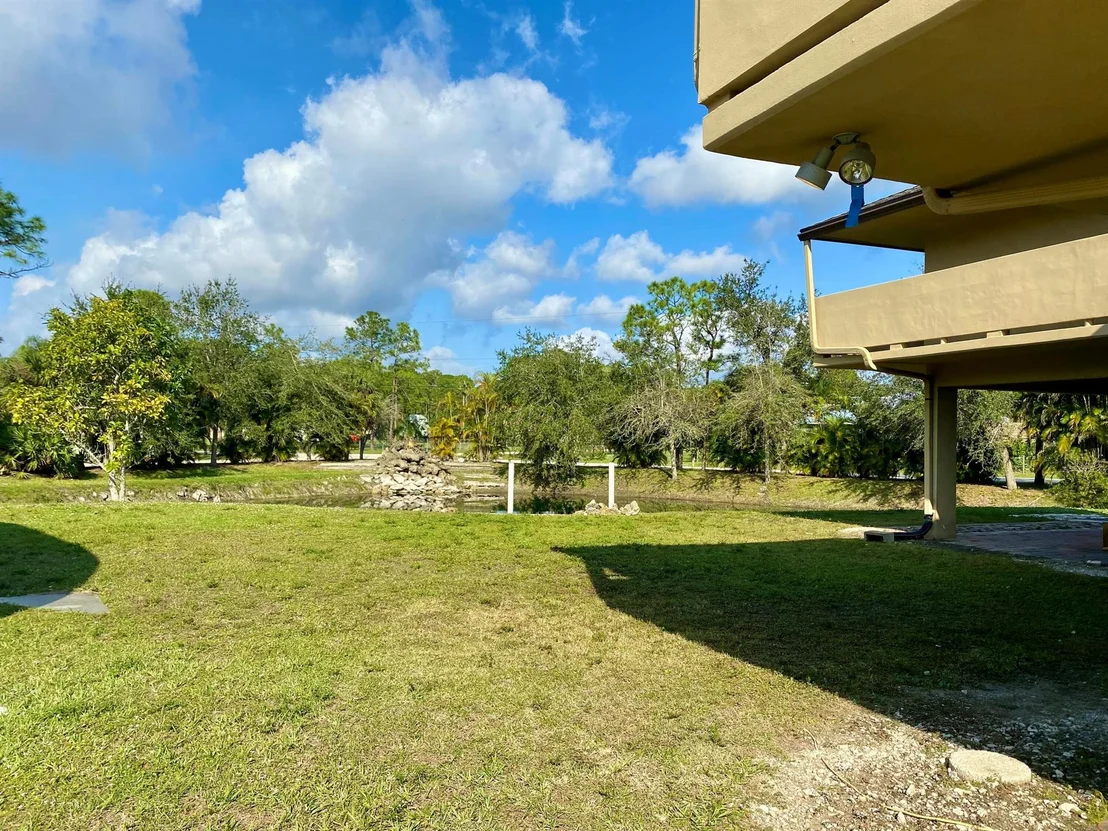 Photo of 13640 153 Road N