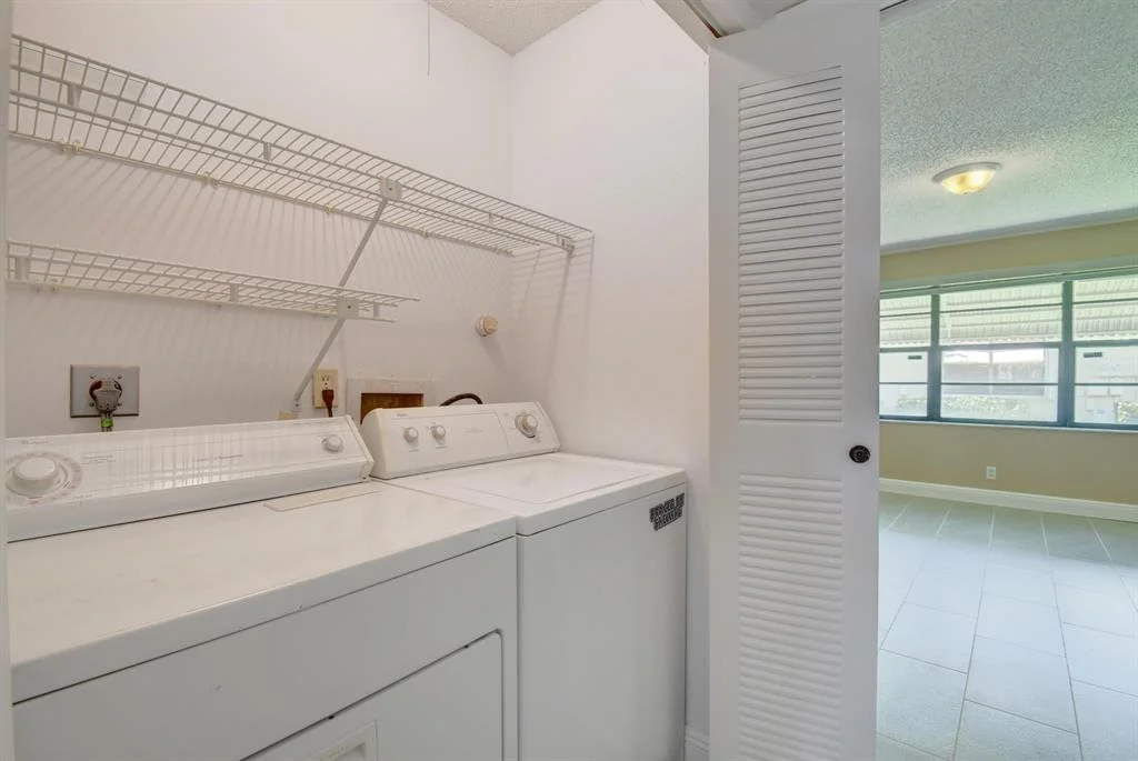 Photo of Unit B at 14049 Nesting Way