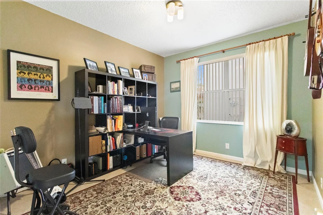 Photo of 372 Carrington Drive