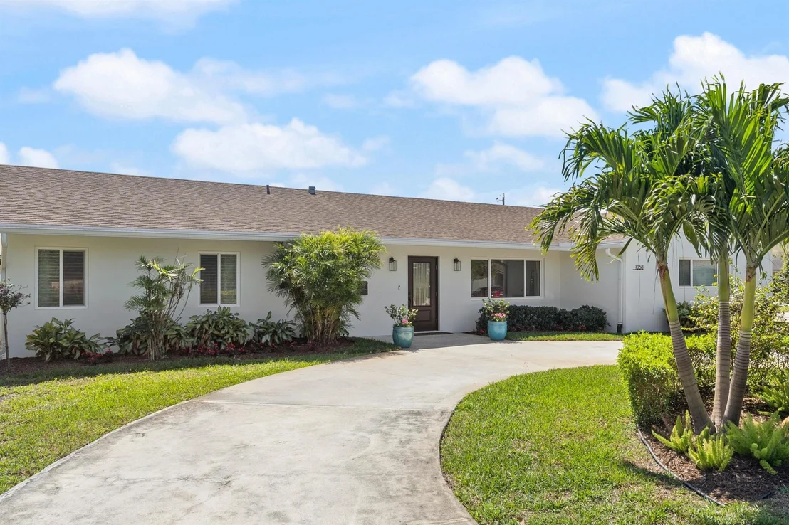 Photo of 1058 NW 6th Drive