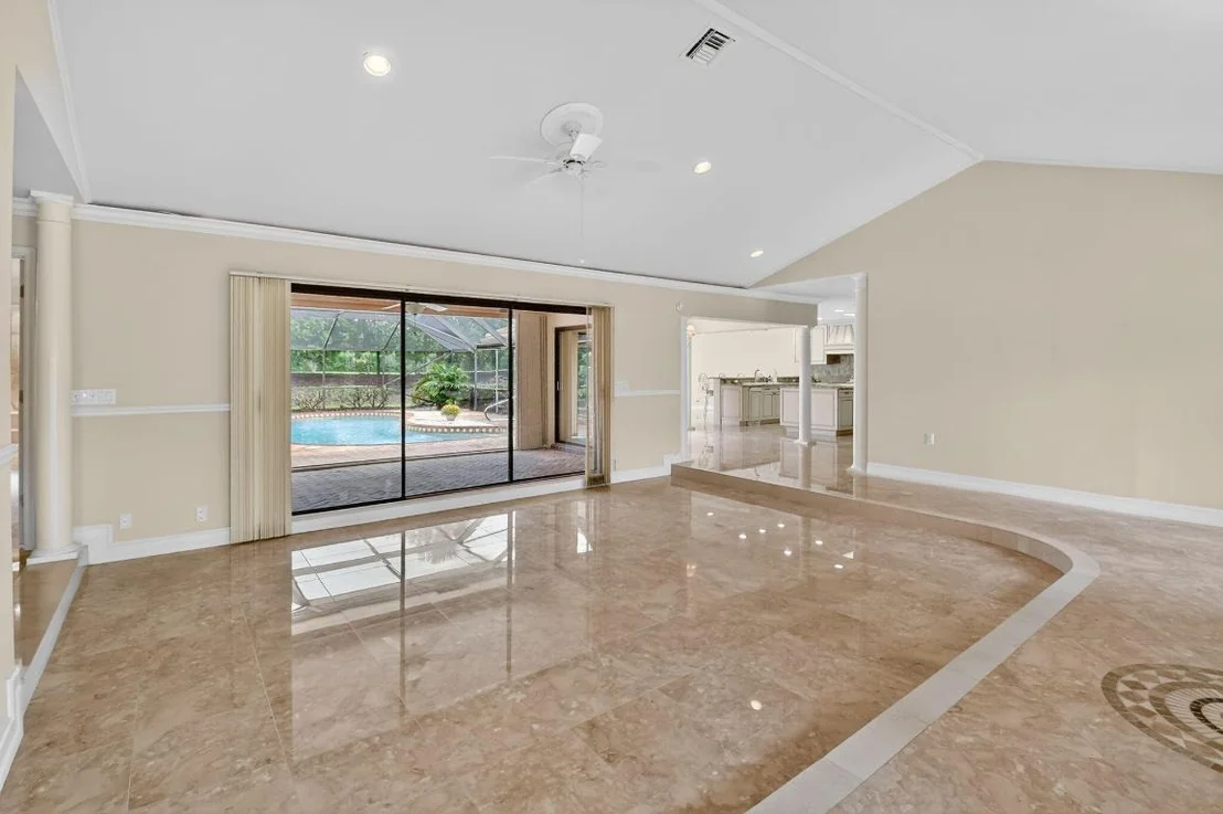 Photo of 5884 Pinebrook Drive