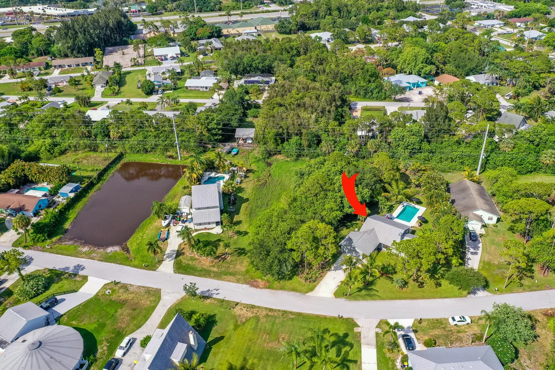 Photo of 6361 SE Phillips Bend Avenue
