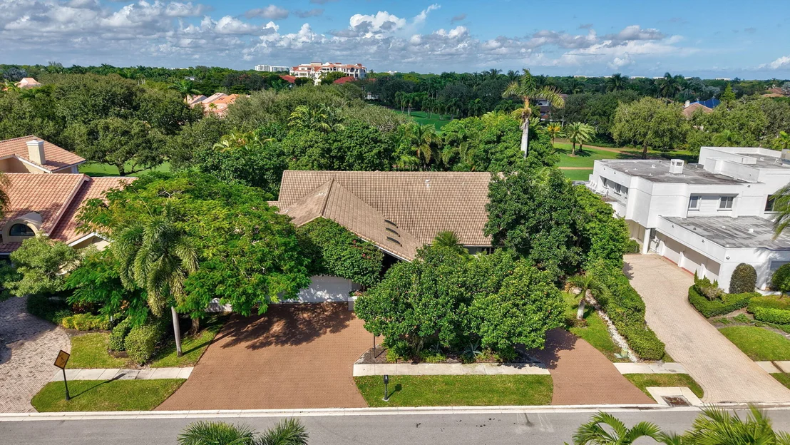 Photo of 7205 MANDARIN Drive