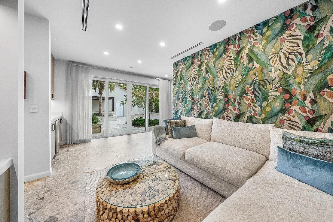 Photo of 6641 Giralda Circle