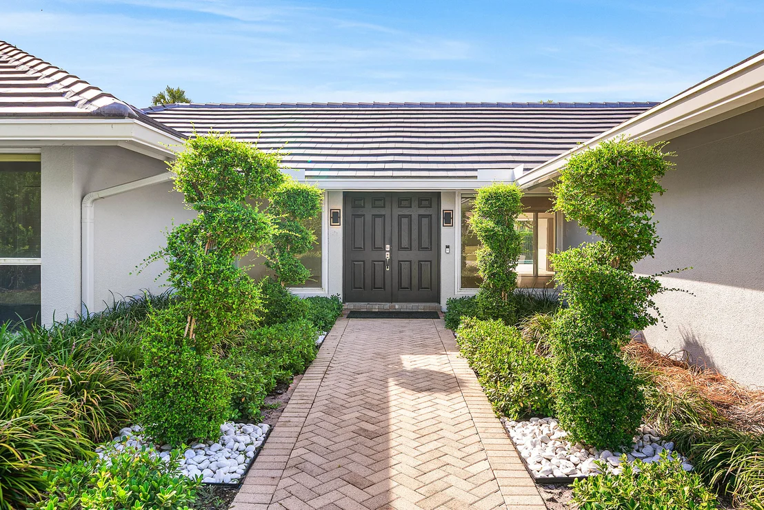Photo of 5854 Pinebrook Drive