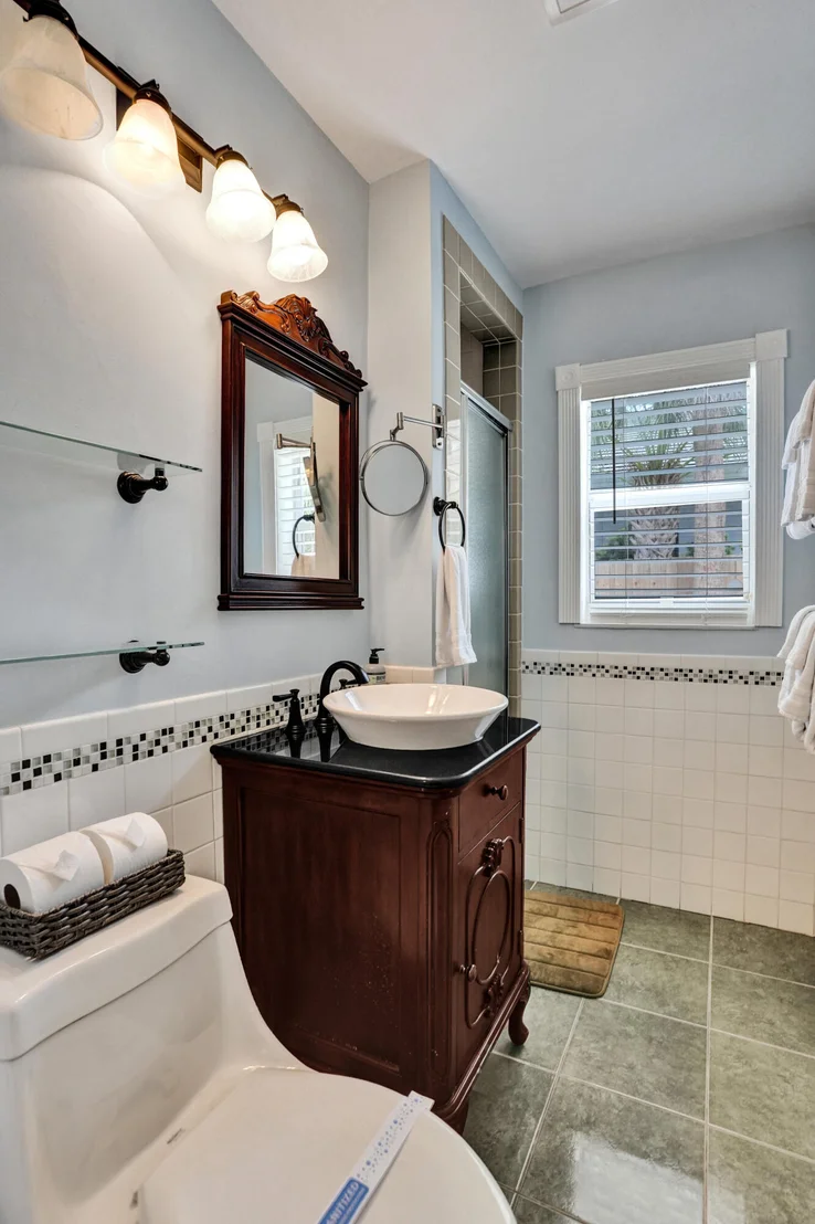 Photo of 3207 LEIGH Road