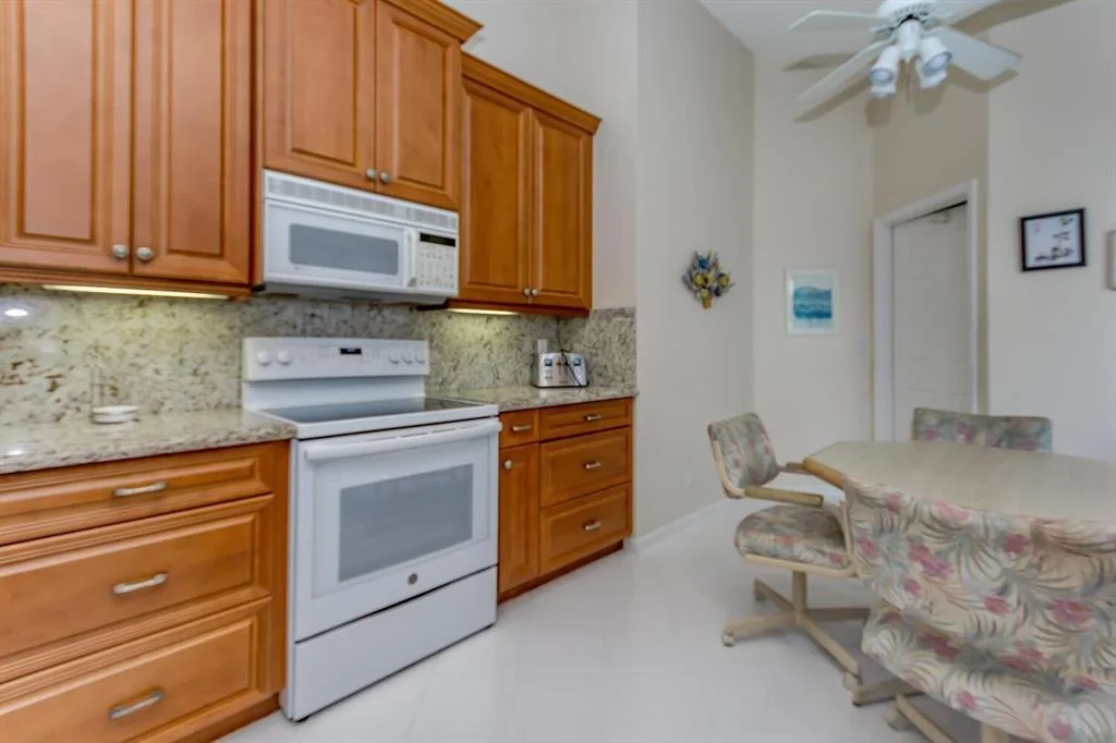 Photo of 10176 Lexington Circle N