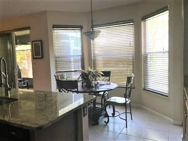 Photo of 1270 Rosegate Boulevard