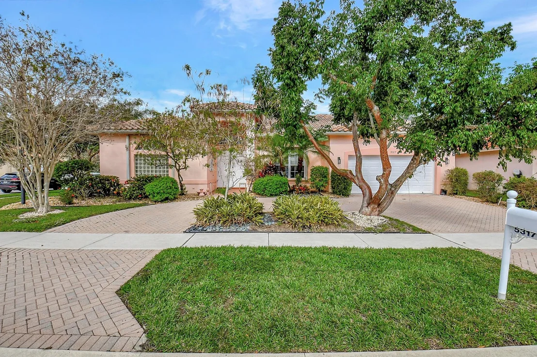 Photo of 5317 Brooklawn Terrace