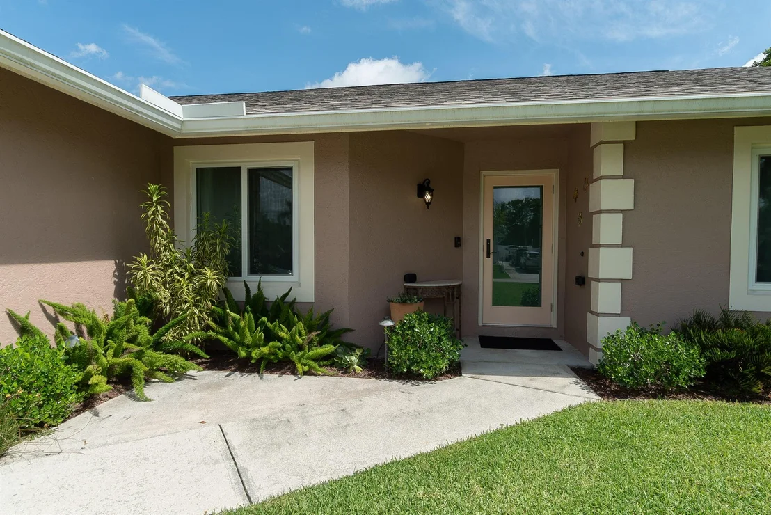 Photo of 104 W Rubber Tree Drive