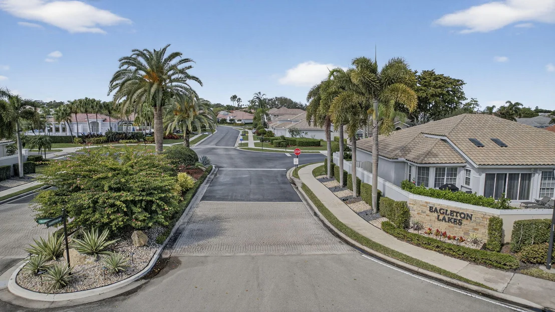 Photo of 152 Eagleton Court