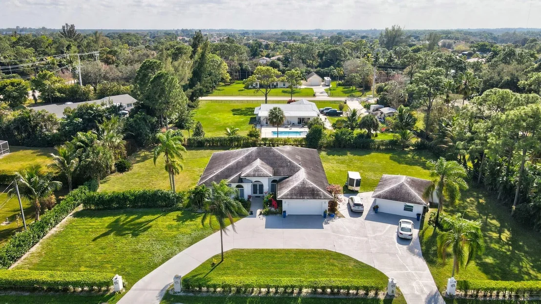 Photo of 8570 Yearling Drive