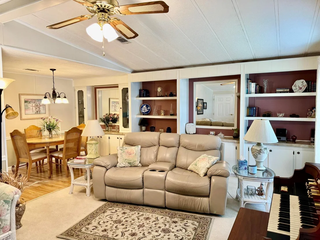 Photo of 2224 SE 34th Lane