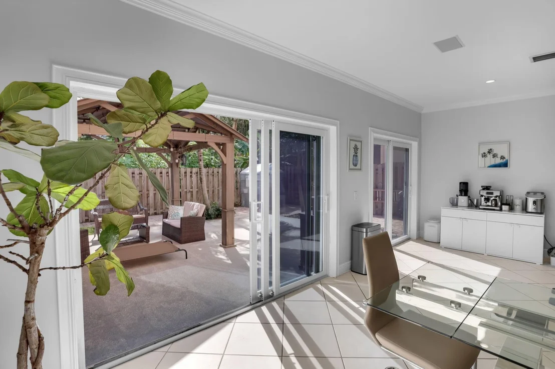 Photo of 7658 Colony Palm Drive