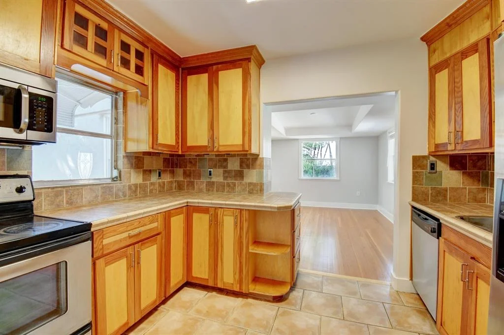 Photo of 415 Avenida Alegre