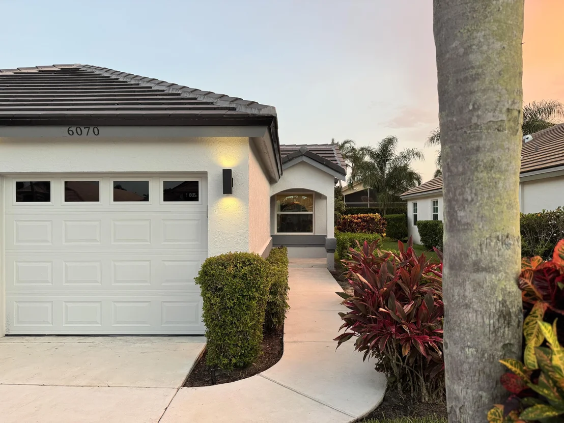 Photo of 6070 Bluegrass Drive