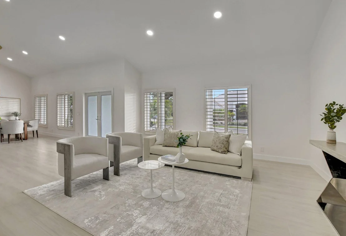 Photo of 3065 Saint James Drive