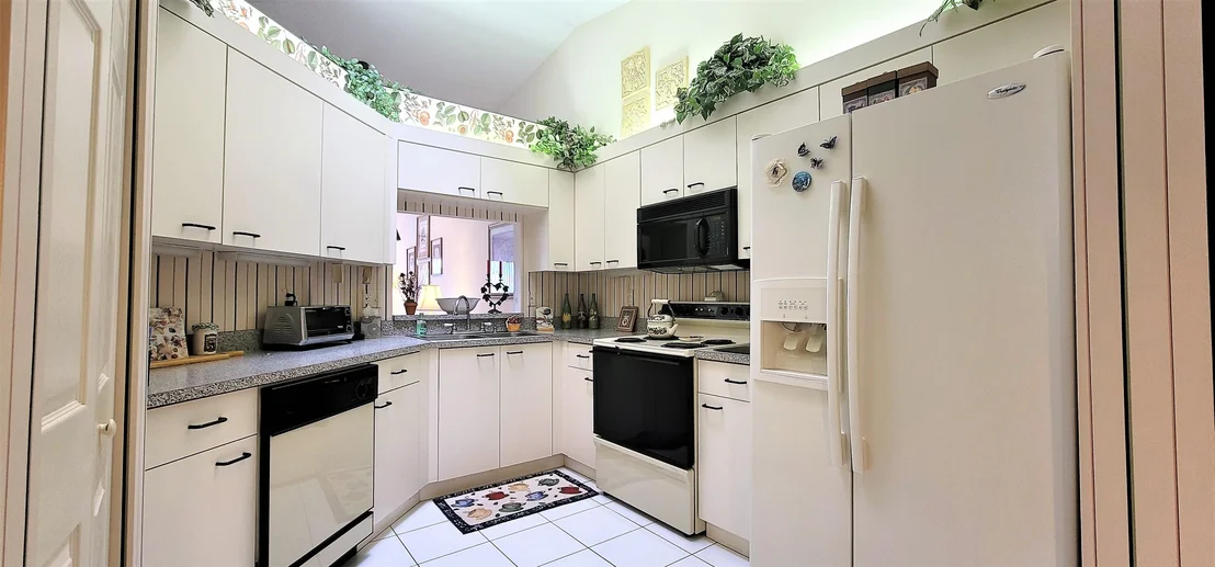 Photo of 123 Sausalito Drive