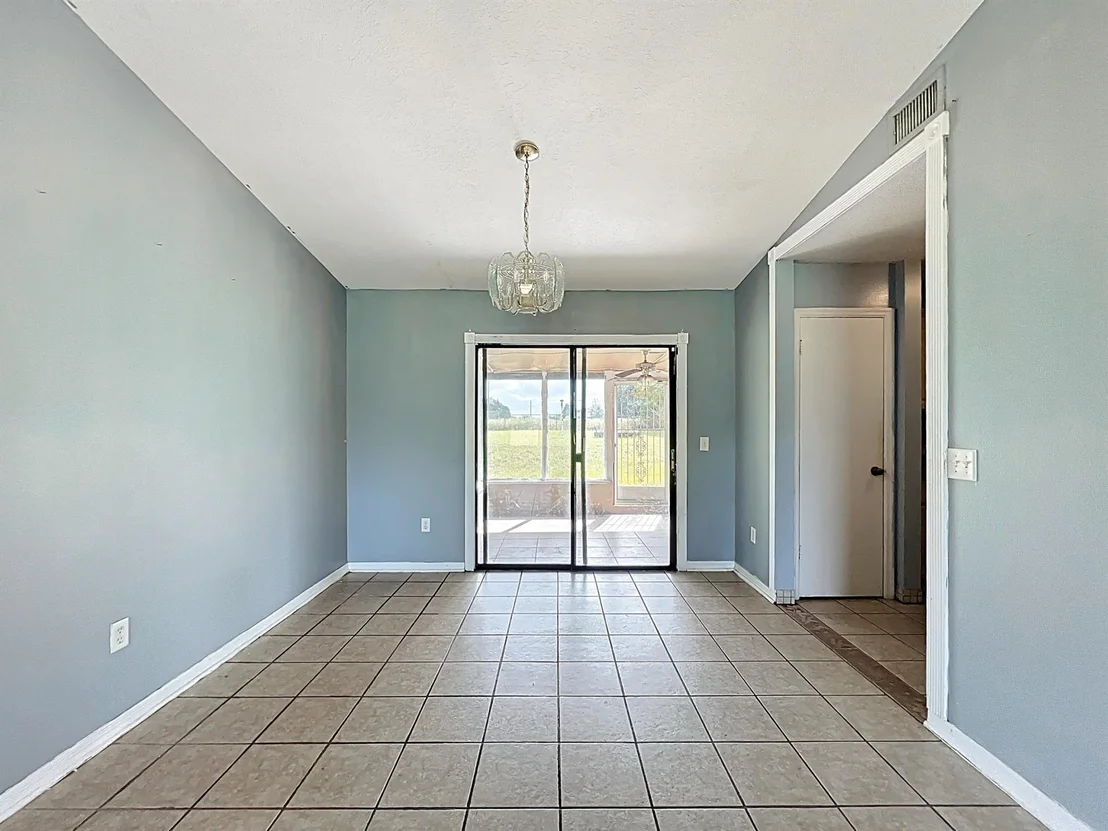 Photo of 50 Cedar Road