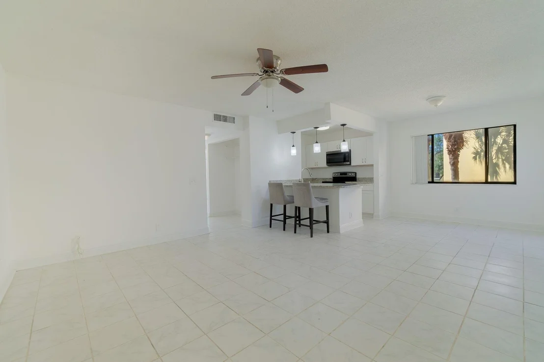 Photo of Unit 720 at 720 Meadows Circle