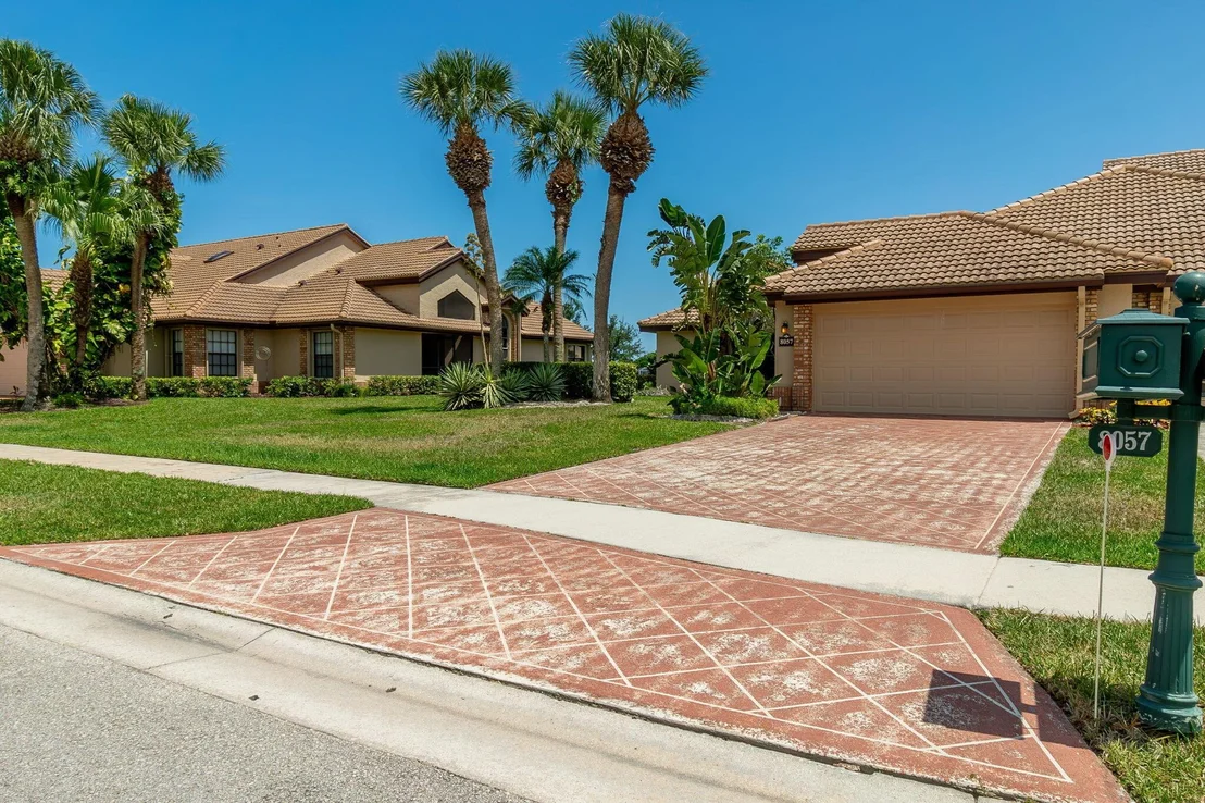 Photo of 8057 Cassia Drive