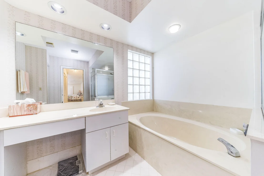 Photo of 18253 SE Fairview Circle