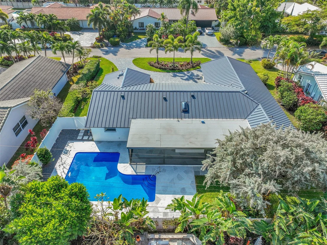 Photo of 1190 Dolphin Road