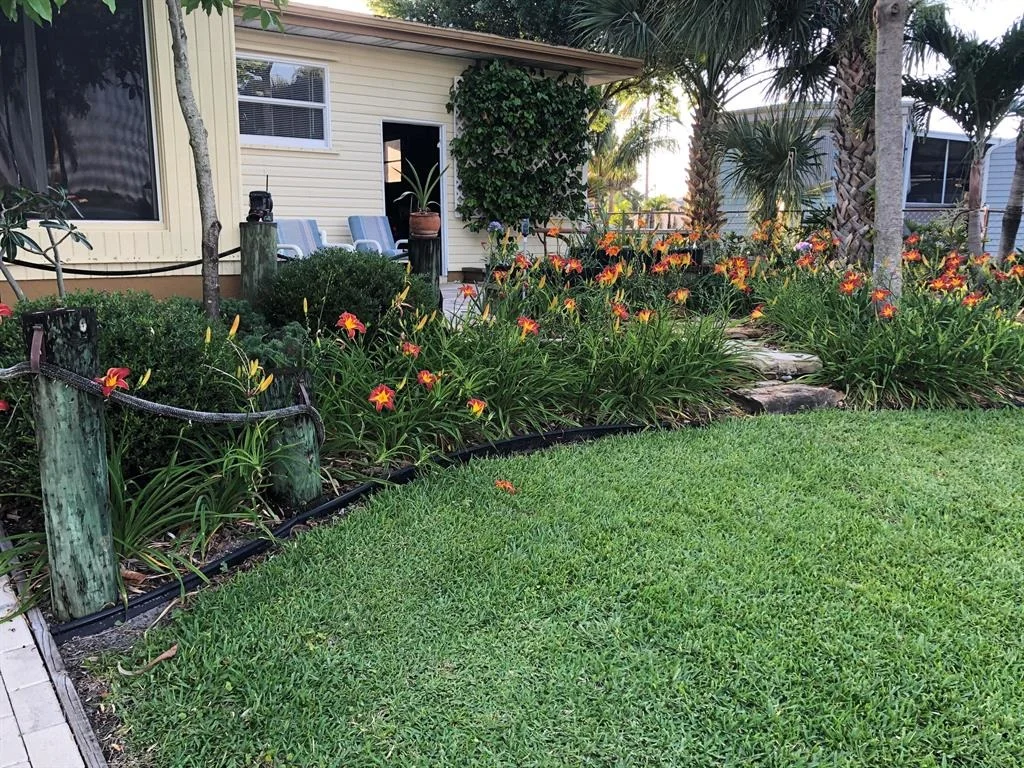 Photo of 3052 Hibiscus Circle