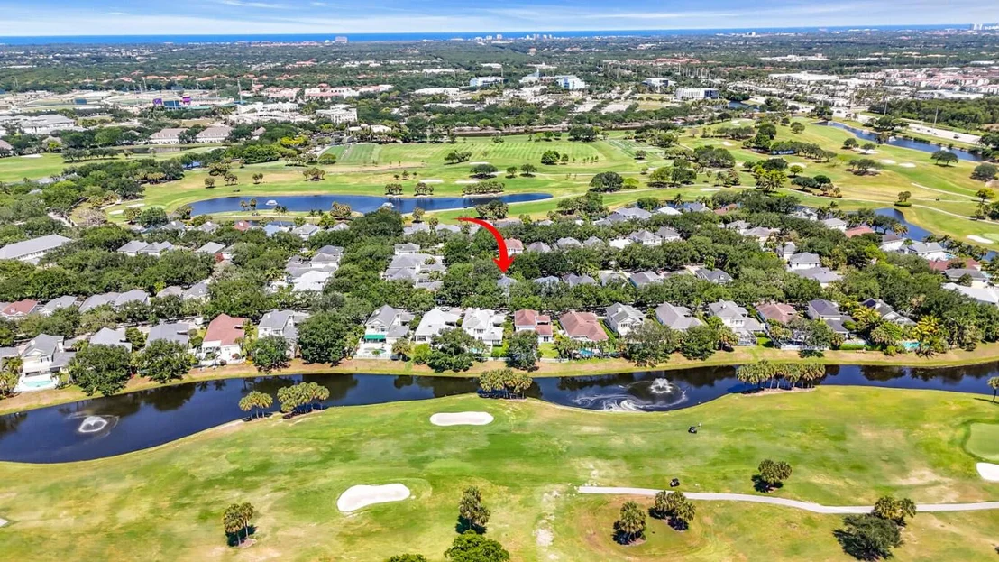 Photo of 211 Barbados Drive