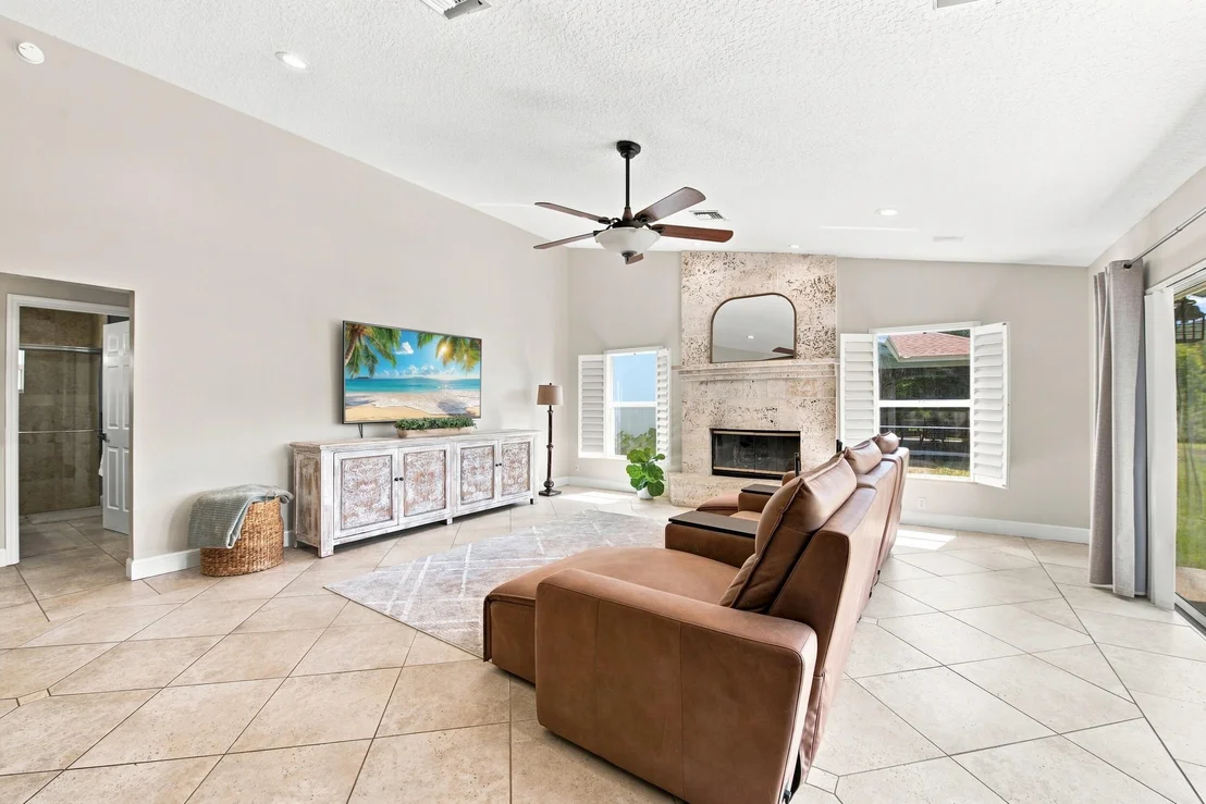 Photo of 16644 122nd Drive N