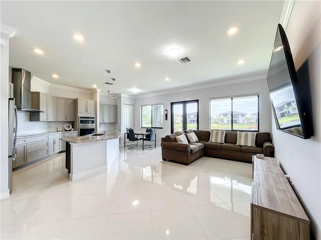 Photo of 10500 Waves Way