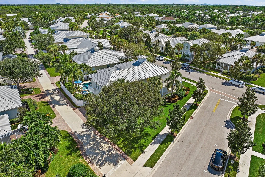 Photo of 1169 Tropical Drive