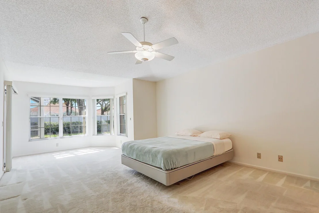 Photo of 135 Eagleton Court