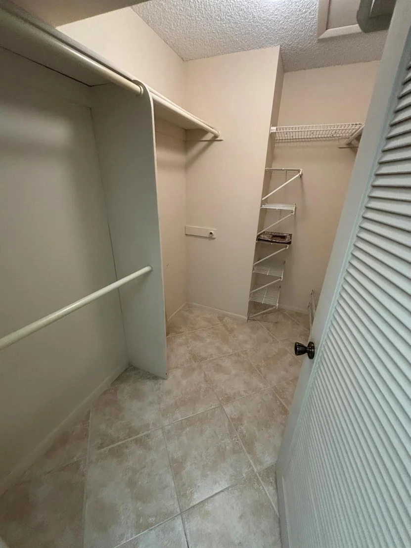 Photo of 26 Capri A