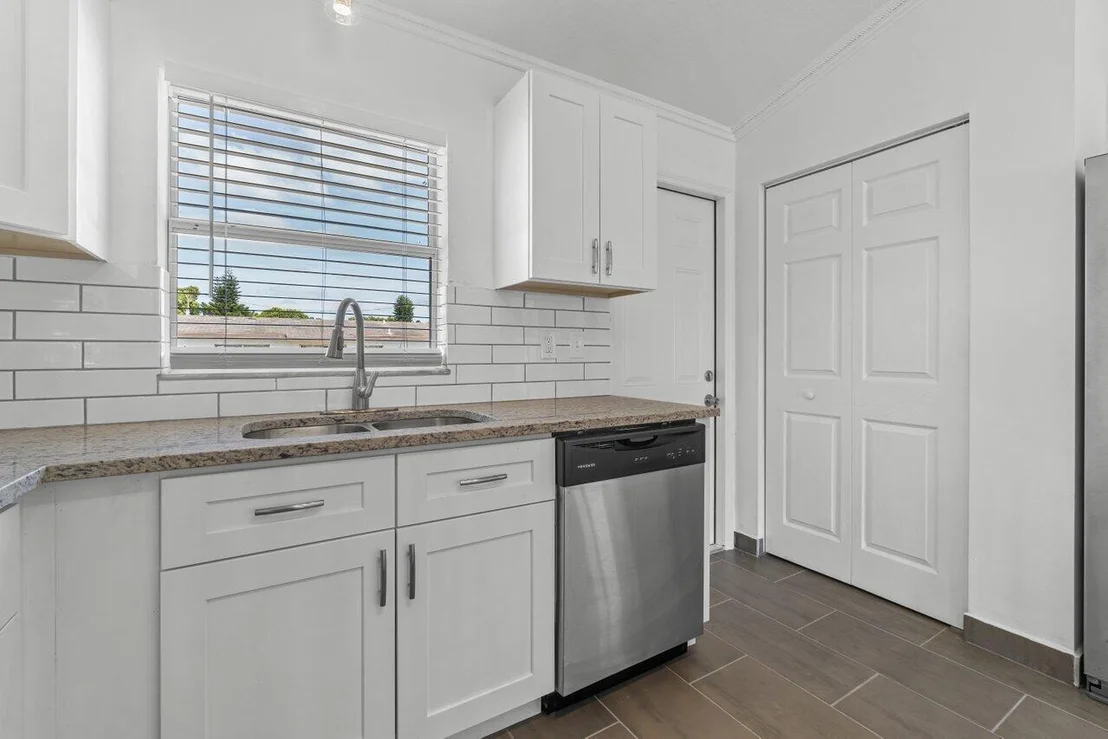 Photo of 929 SE Forrest Park Drive