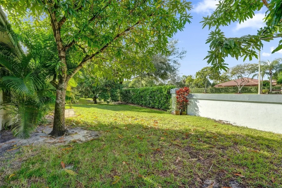 Photo of 5372 Pine Circle