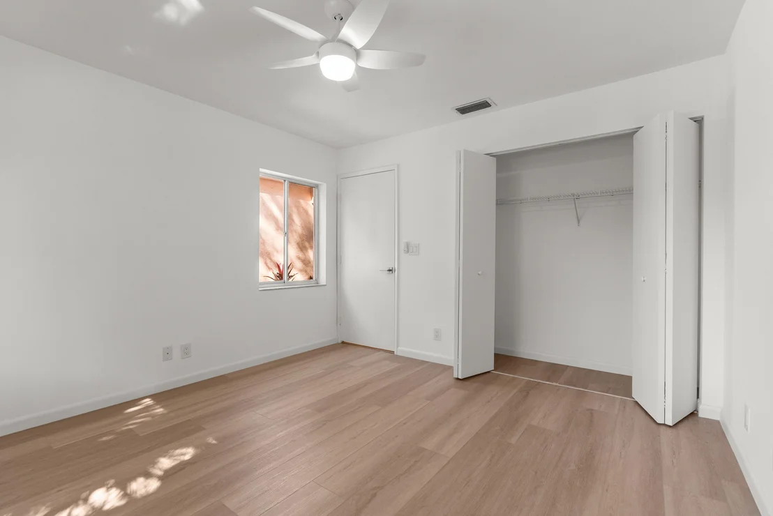 Photo of 8273 Springtree Road