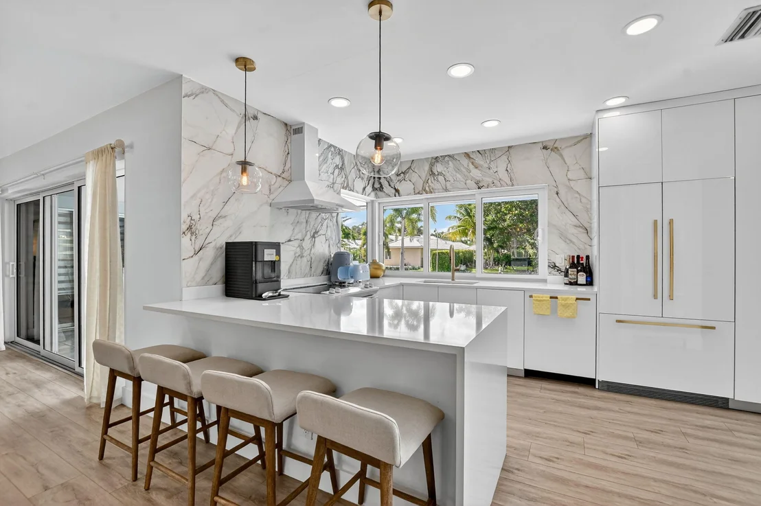 Photo of 891 Hickory Terrace