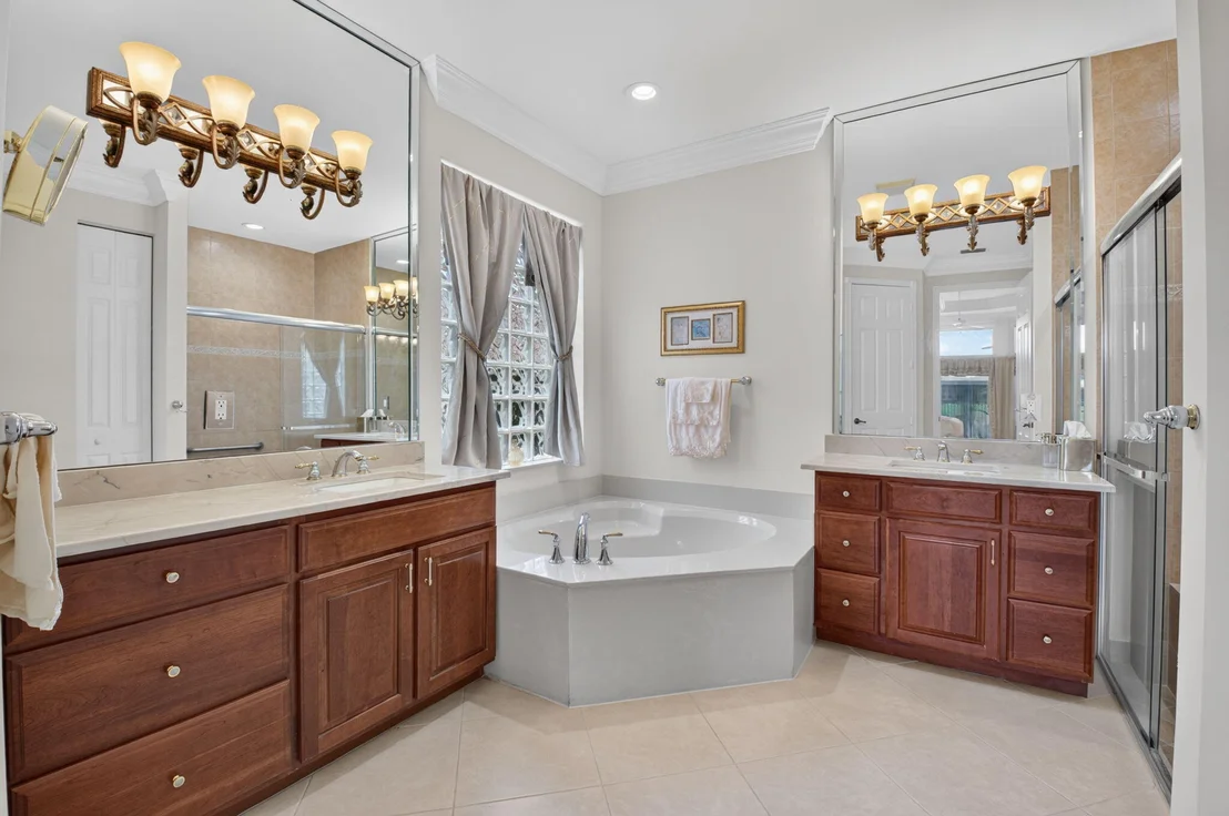 Photo of 7403 Twin Falls Drive