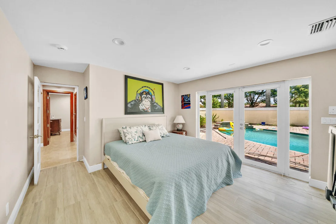 Photo of 5844 Pinebrook Drive