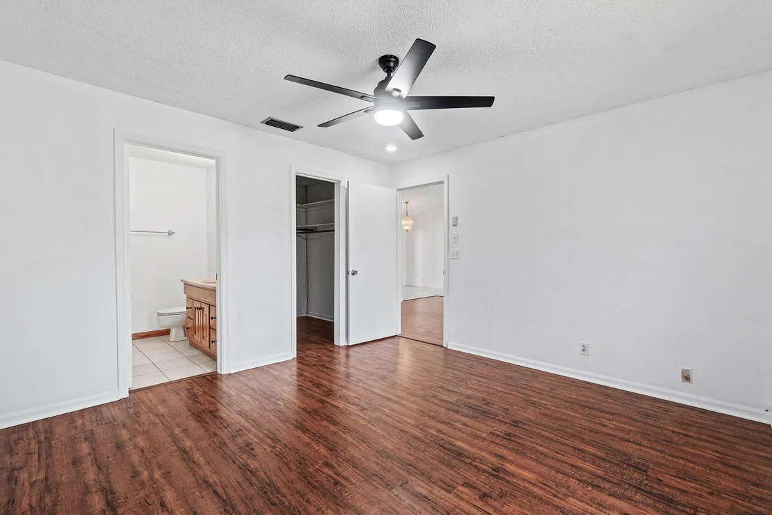 Photo of 7442 Canal Drive